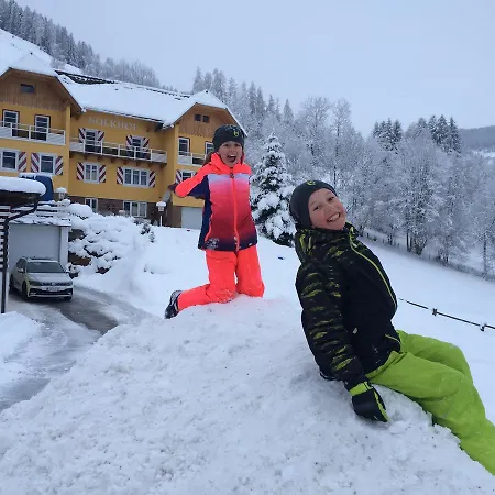 索尔霍夫公寓 公寓